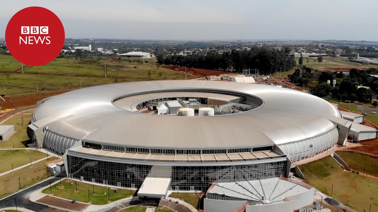 As mentes por trás do maior acelerador de partículas do Brasil