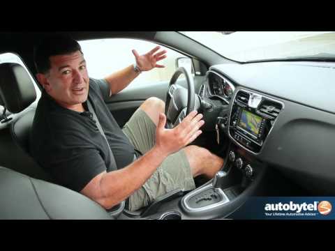 2012 Chrysler 200: Video Road Test and Review