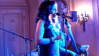 Nikki Yanofsky - Waiting on the sun