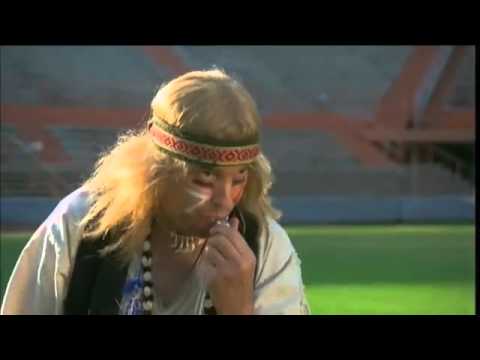 Bud Spencer Terence Hill - Scazzottata allo stadio di football!