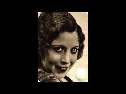 It Was Only A Sunshower - Annette Hanshaw & Her Sizzlin' Syncopators (Rollini, Lang, Venuti) (1927)