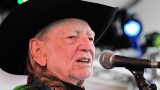 Willie Nelson Fathered Way More Kids Than You Realize