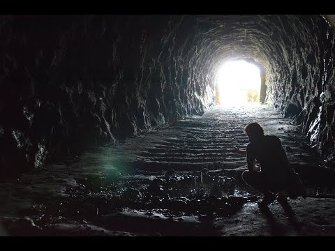 Tvrđava,Veliki ratni bunar.Miroslav Farkaš. Petrovaradinska tvrđava. Novi Sad.