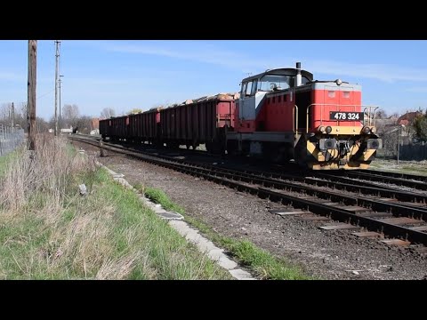 Tehervonat a 13-as vasútvonalon: 478 324-es remot Dácsia érkezik Franciavágásról Pápára