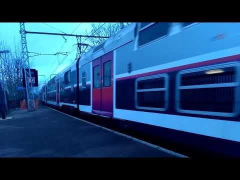 départ de train [Z20500 + Z20900, CHEMIN D'ANTONY]