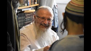 | הרב שמואל אליהו | שיעור בישיבת עטרת מרדכי | י"ג אדר תשפה (הרב שמואל אליהו) - התמונה מוצגת ישירות מתוך אתר האינטרנט יוטיוב. זכויות היוצרים בתמונה שייכות ליוצרה. קישור קרדיט למקור התוכן נמצא בתוך דף הסרטון