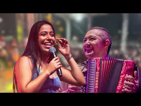 Corazón Cobarde (EN VIVO) - Valeria Lozano + Carlos Olivera