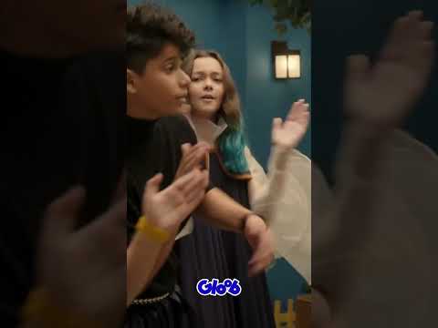 QUEM VENCE ESSA BATALHA DE DANÇA? | DPA | Mundo Gloob #Shorts