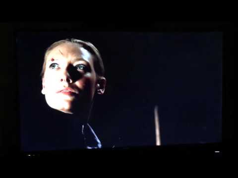 Fringe 2.02 Olivia hears something