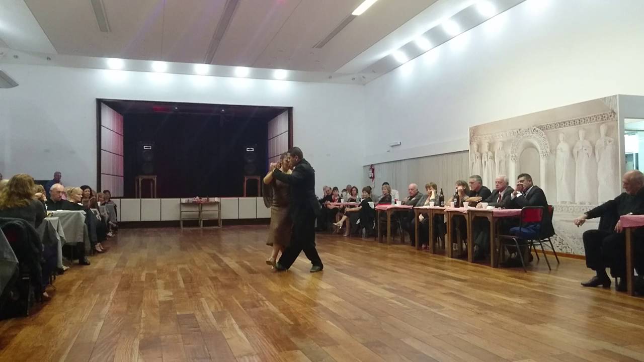 Carlos Estigarribia y Laura Sastría,  humillación,  milonga fruilana 12/6