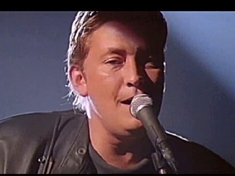 Chris Rea - I Can Hear Your Heartbeat 1988 Video Sound HQ