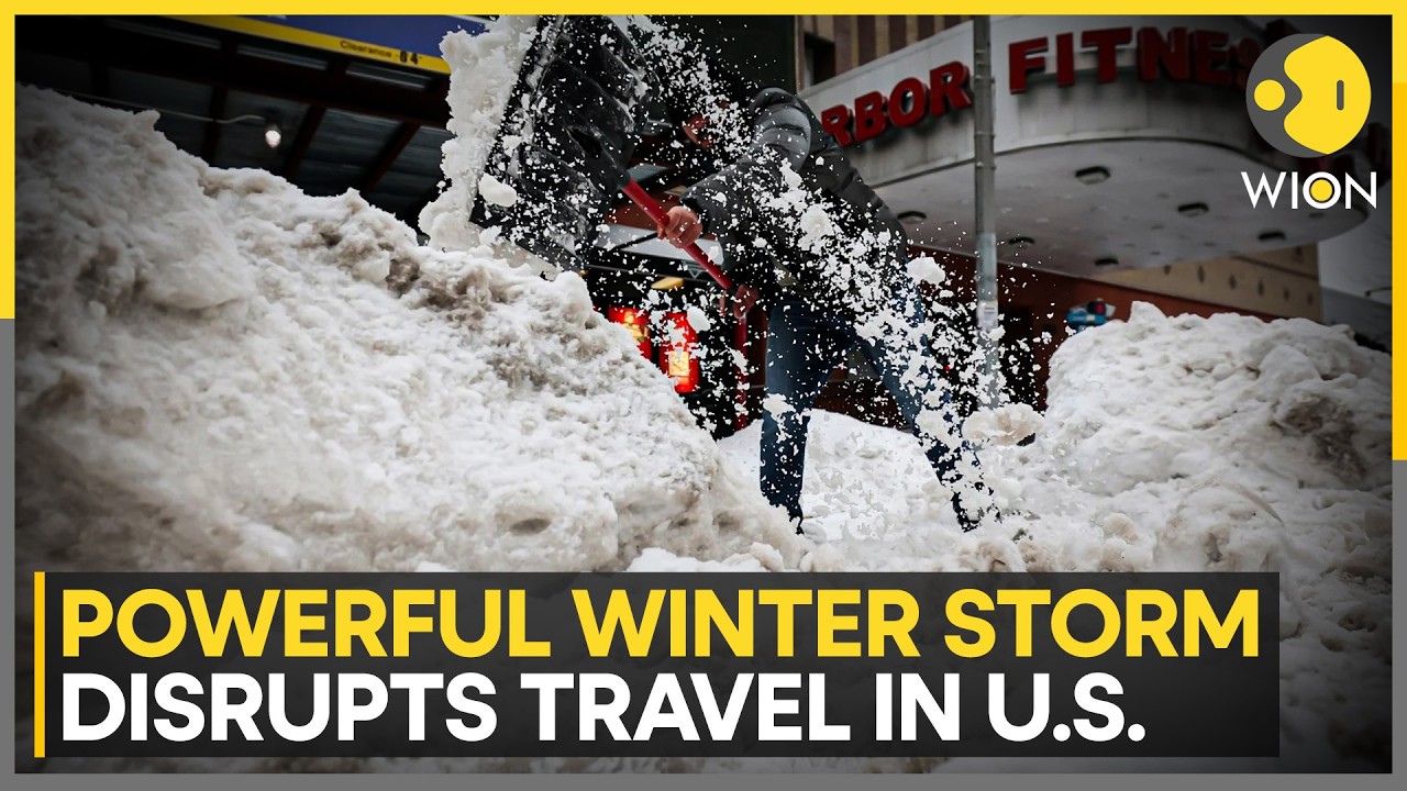 Bomb Cyclone: Snow and Wind Batter Parts of U.S. | Life-threatening Bomb Cyclone Rapidly Intensifies