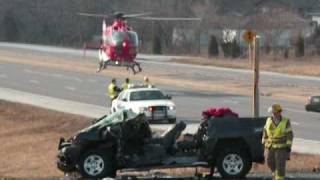 preview picture of video 'HEAVY EXTRICATION AND MEDEVAC, CHEVY AVALANCHE VS SEMI (MATTESON ILLINOIS)'
