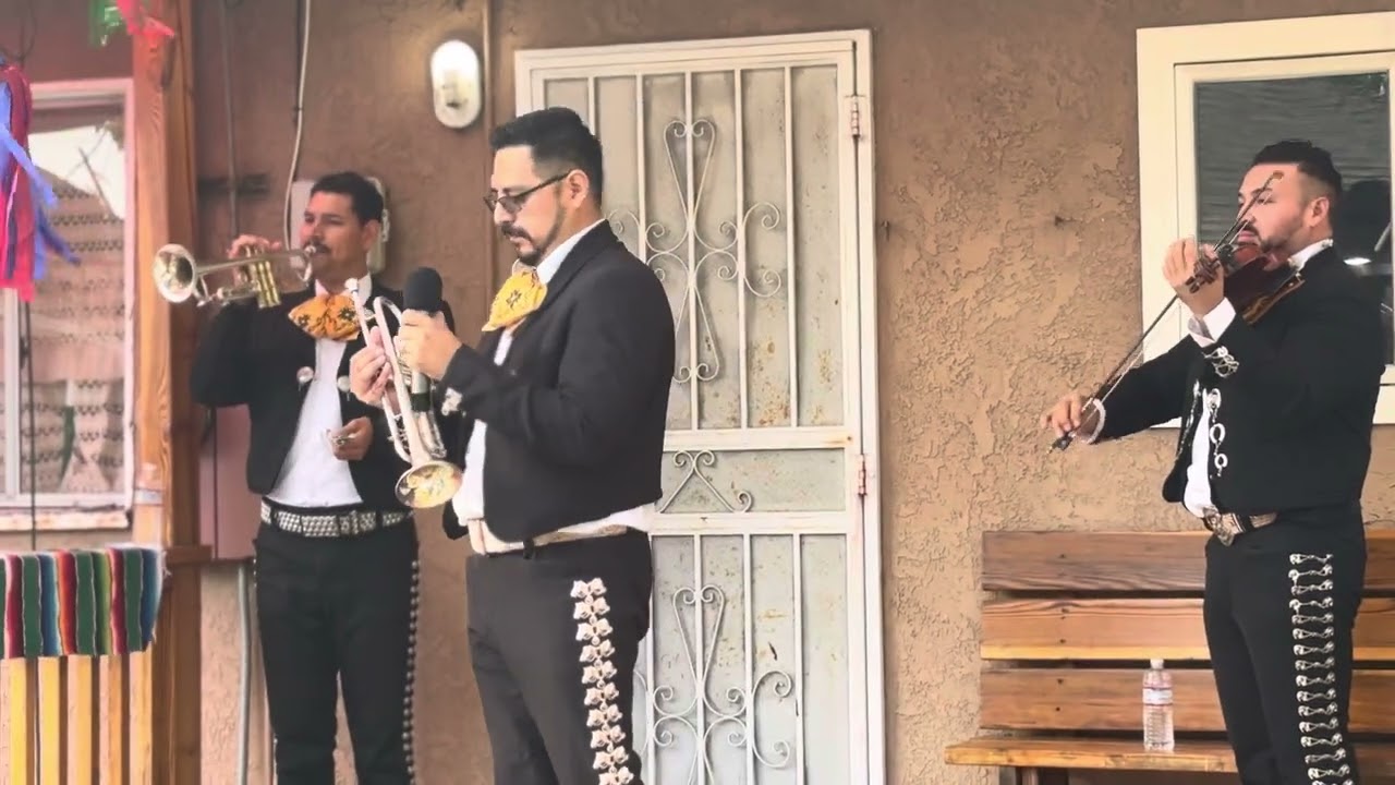Promotional video thumbnail 8 for Mariachi 3 Generations
