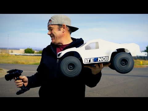 The BEST 4X4 Short Course Truck of 2023 (Tekno SCT410 2.0)