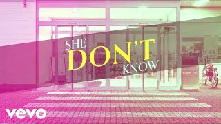 Musik-Video-Miniaturansicht zu She Don't Know Songtext von Carrie Underwood