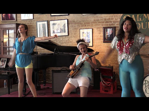 Valerie Sassyfras - Somethin's Brewin' French Quarter Festival 2017