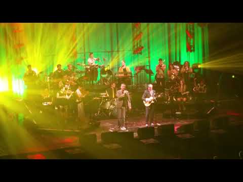 Jan Böhmermann & Olli Dittrich mit dem RTO Ehrenfeld - "Toastbrot"