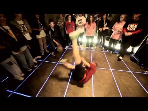 JotWu VS Psycho Stach - Tańcz