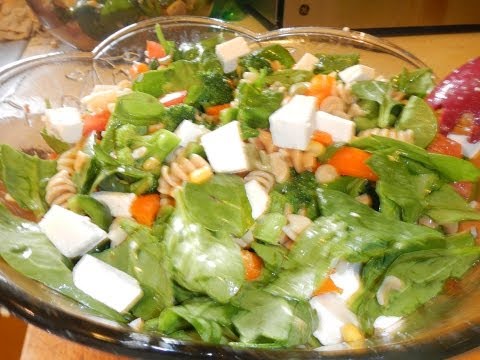 download lagu mp3 mp4 Ensalada Con Pasta Tornillo, download lagu Ensalada Con Pasta Tornillo gratis, unduh video klip Ensalada Con Pasta Tornillo