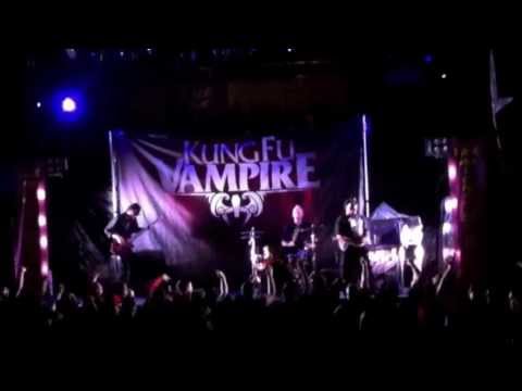 Kung Fu Vampire Live in Hartford, CT - The Juggalos Mighty Death Pop Tour 2013