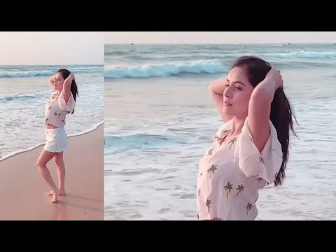 Shehnaz Gill playing at BEACH