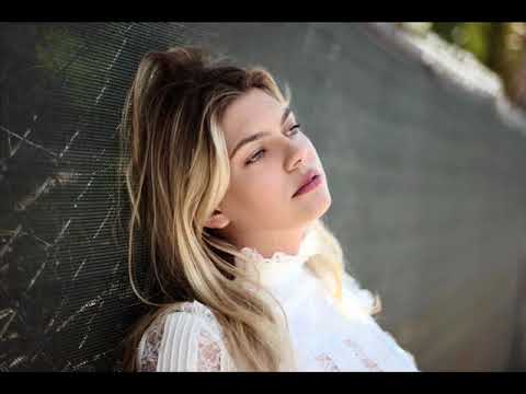download lagu mp3 mp4 Paroles Louane Ecchymoses, download lagu Paroles Louane Ecchymoses gratis, unduh video klip Paroles Louane Ecchymoses