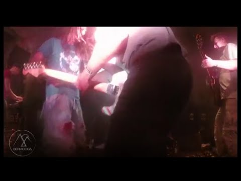 BERMOODA - REVOLUTION-EP (Mash-Up VIDEO)