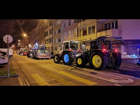 Geschmückte Traktoren in Basel