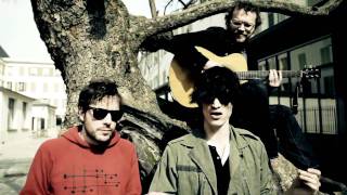 #259 Applause - Black sand