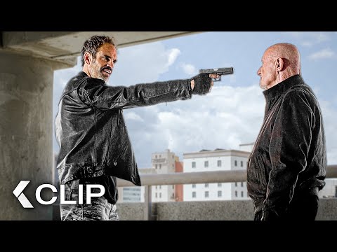 Mike EASILY Takes Gun From Tryhard Secruity - BETTER CALL SAUL Clip | Bob Odenkirk