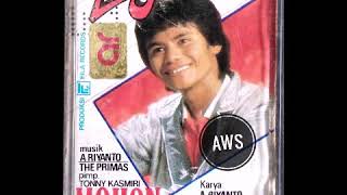 Download lagu Mohon Perhatian - Yan Asmi mp3 Download lagu Mohon Perhatian - Yan Asmi mp3