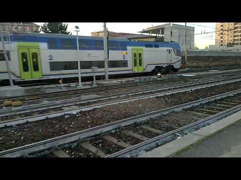 TAF222 TI DPR ed ETR521 030 Trenord - Milano Greco - 8/4/2022