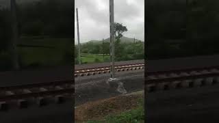 vapi to palghar train route