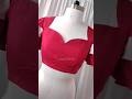 Queen Anne Neckline