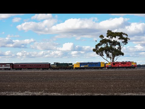 A66, S306 & H5 on the Grainlander returning from Sea Lake 9/5/2021