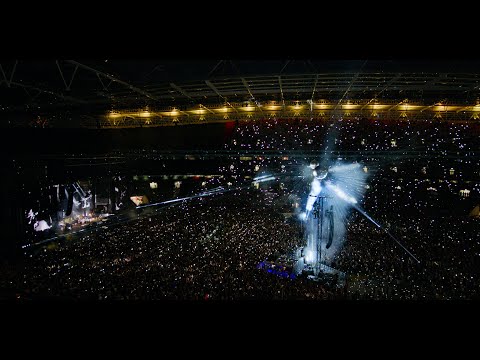 Blur: The Universal (Live from Wembley Stadium)