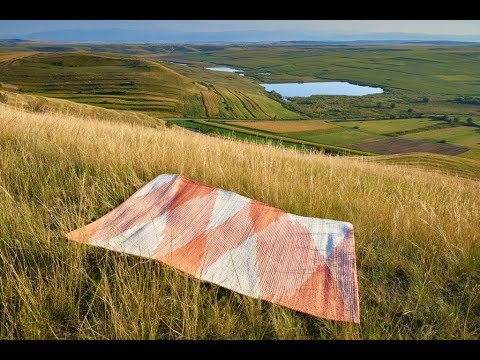 Handwebteppiche in IKAT Färbe- und Webtechnik