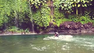 preview picture of video 'Curug Sibedil'