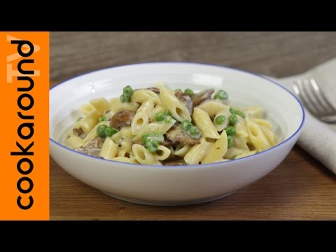 Pasta piselli e funghi | Primo piatto ricco e cremoso