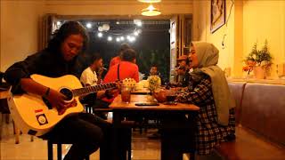 Download lagu slank - Anyer 10 maret (cover akustik) mp3 Download lagu slank - Anyer 10 maret (cover akustik) mp3