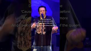 Download lagu And I belong in the service of the queen! #countingcrows #rainking #lyrics #livemusic #shorts mp3