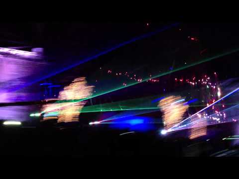 Steve Angello playing "Heart Is My Religion" by Axwell vs R.E.M. @ White Wonderland