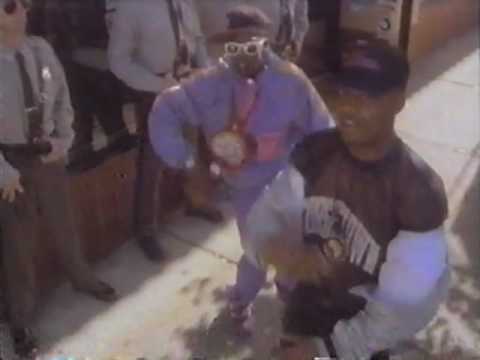 Public Enemy - Brothers Gonna Work It Out (Video)