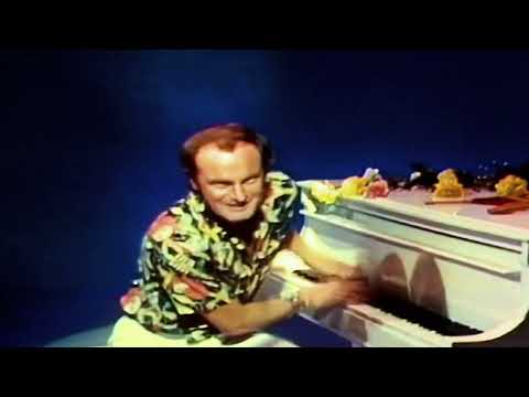 Peter Allen - I Go To Rio