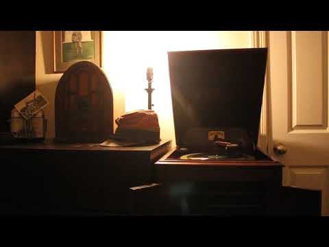 2 hours of early 1900s music played on a 1914 Victrola