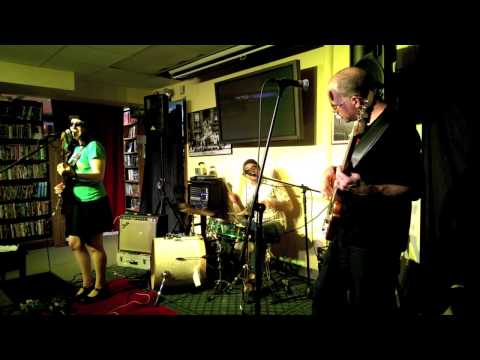 Lys Guillorn & Her Band - 
