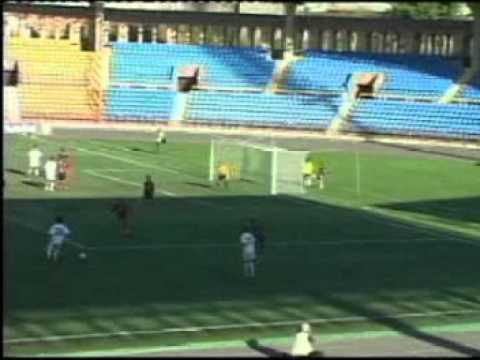 HAKOBYAN ARAM   25 GOALS IN CHAMP..  ARMENIYA 2006