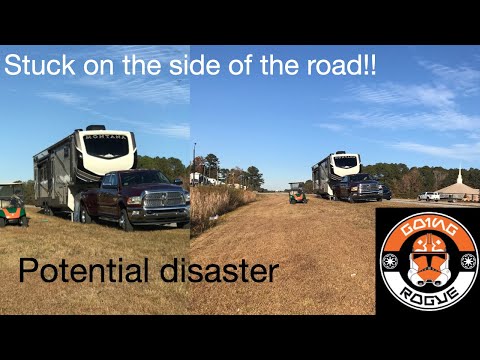 What a disaster!! Stuck on a four lane highway. Pull rite Superglide.