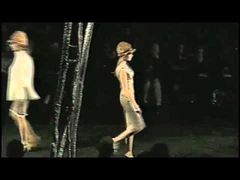 Zac Posen Fall/Winter 2004 Part 1